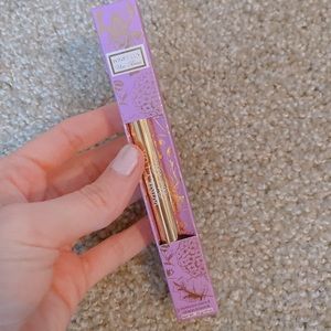 Winky Lux Uni-Brow (eyebrow pencil)